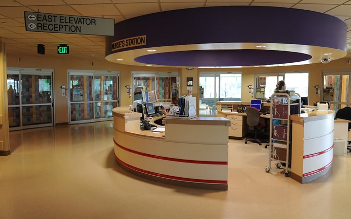 Memorial Hospital patient entrance